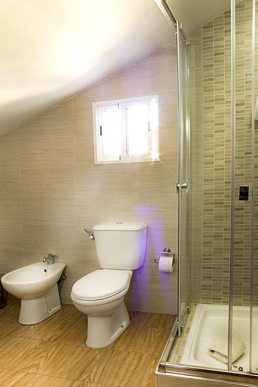 Apartamentos Turisticos Cullar Vega Cameră foto